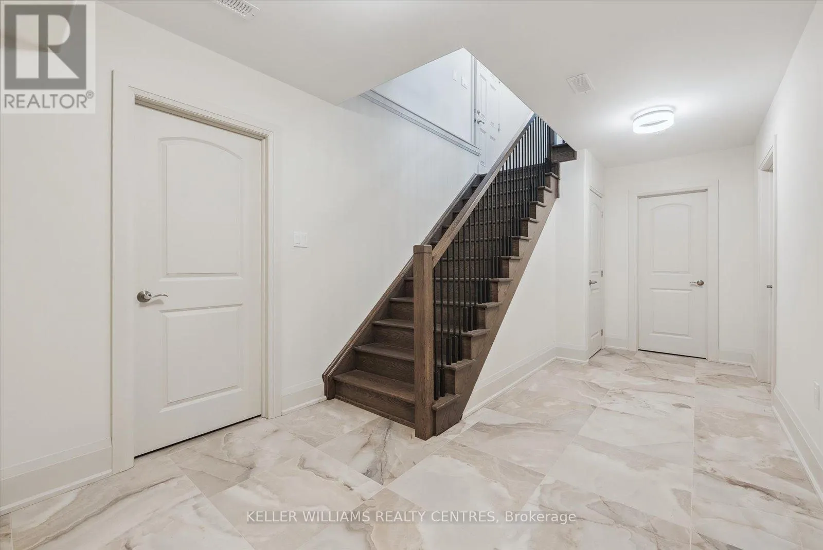 51 WOOD CRESCENT
