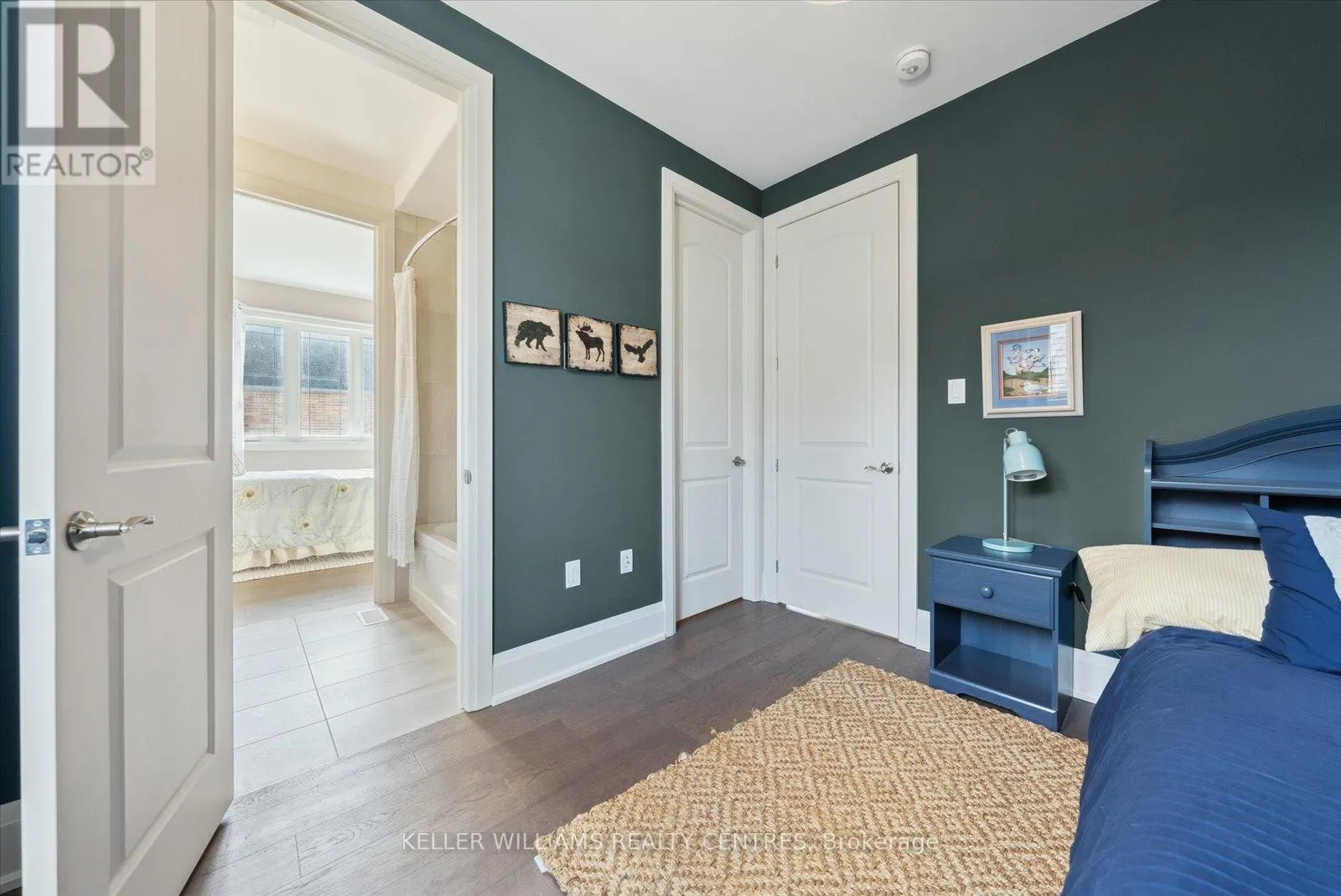 51 WOOD CRESCENT