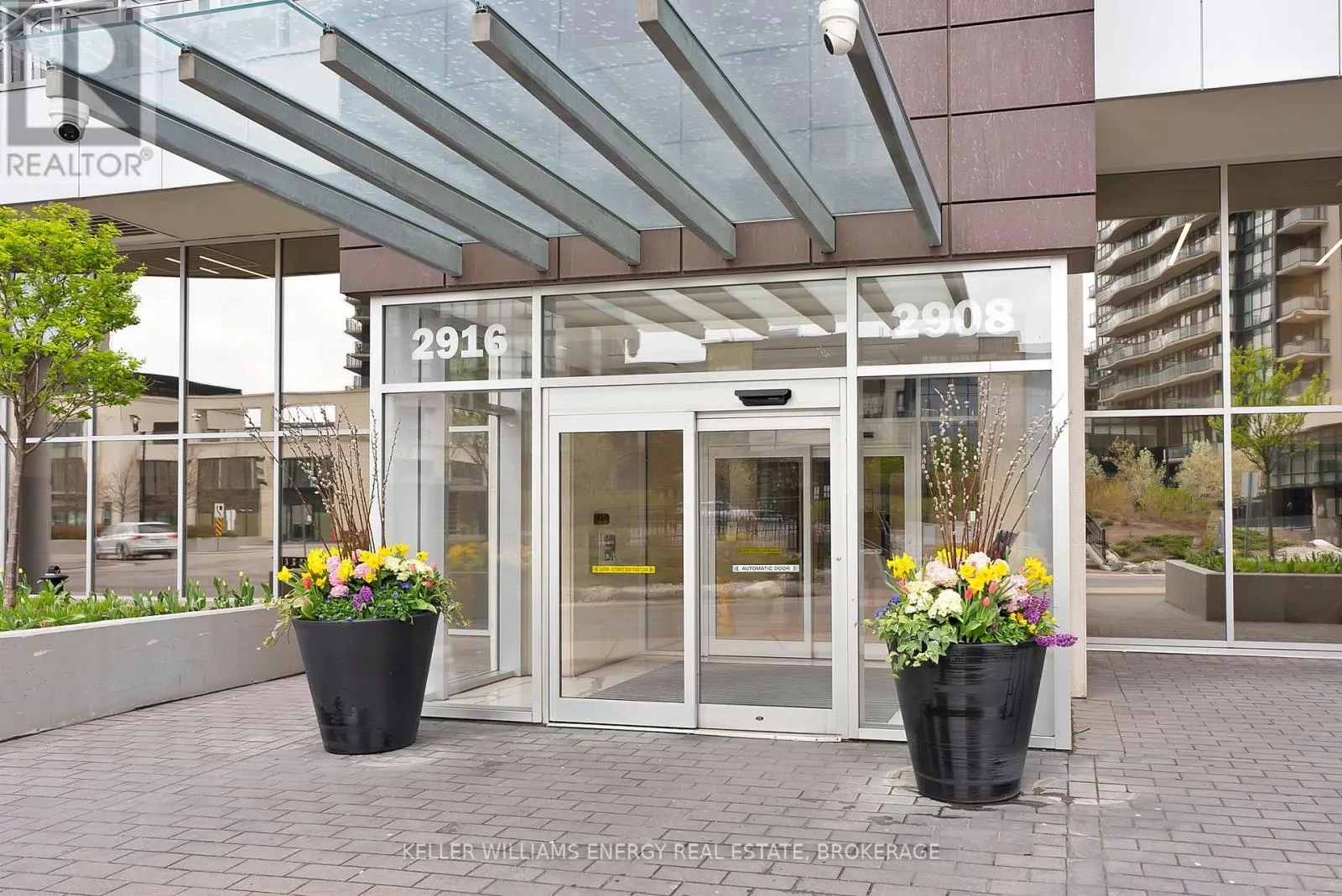 219 - 2908 HIGHWAY 7, #219