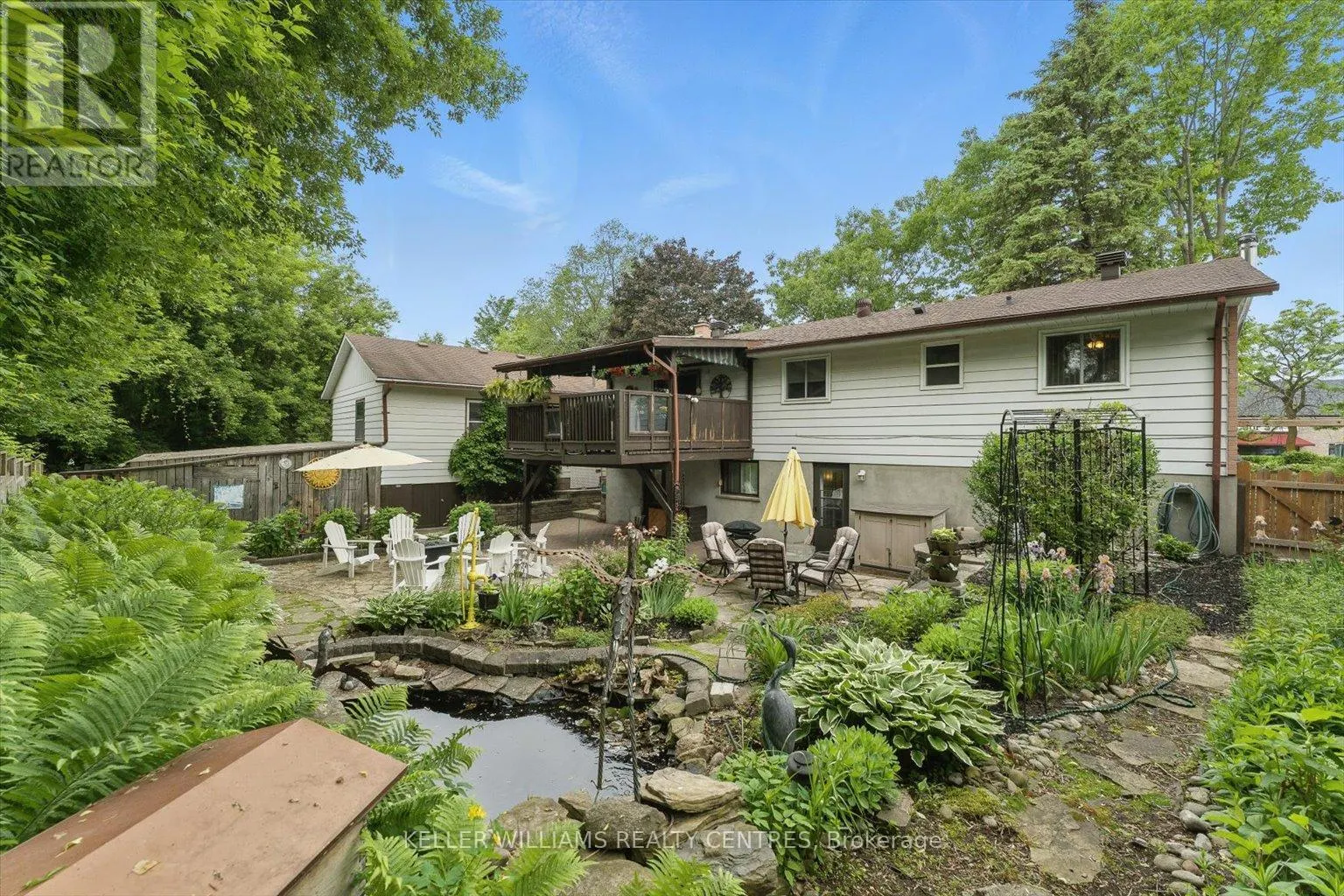 9 THOMPSON DRIVE