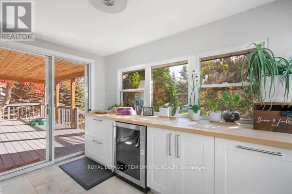 9 FARIS AVENUE