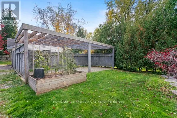 9 FARIS AVENUE