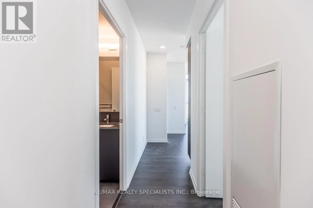 PH-09 - 7890 JANE STREET