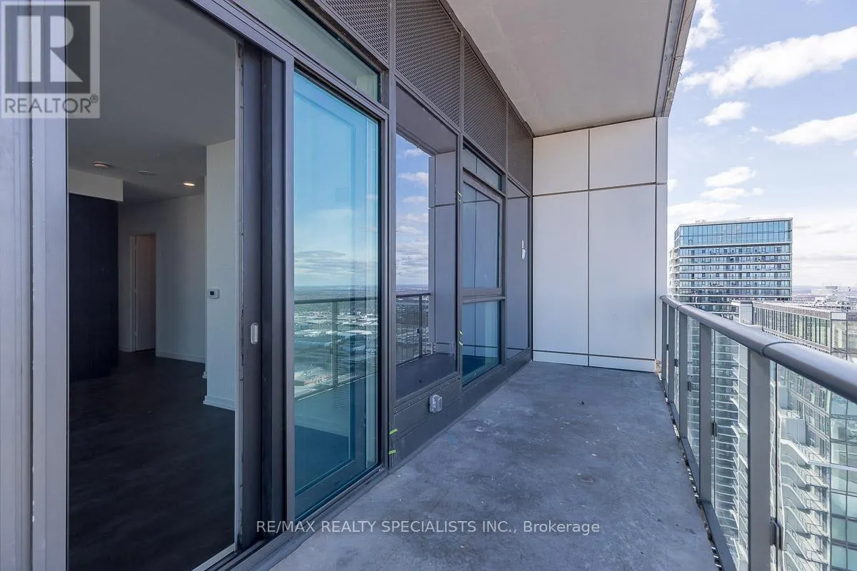 PH-09 - 7890 JANE STREET