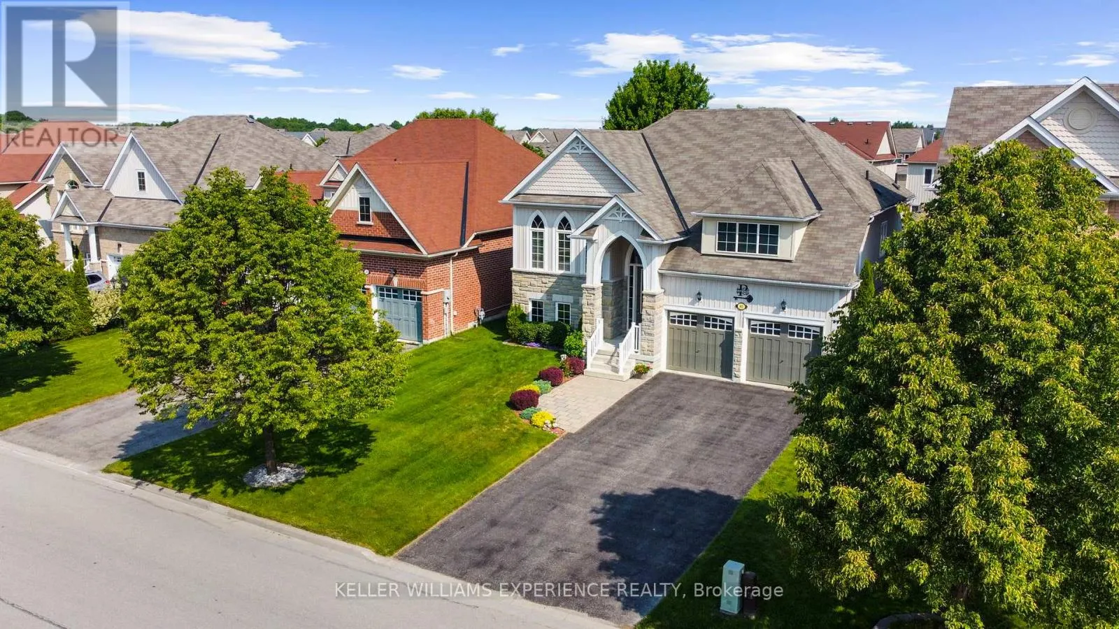 40 COLLIER CRESCENT