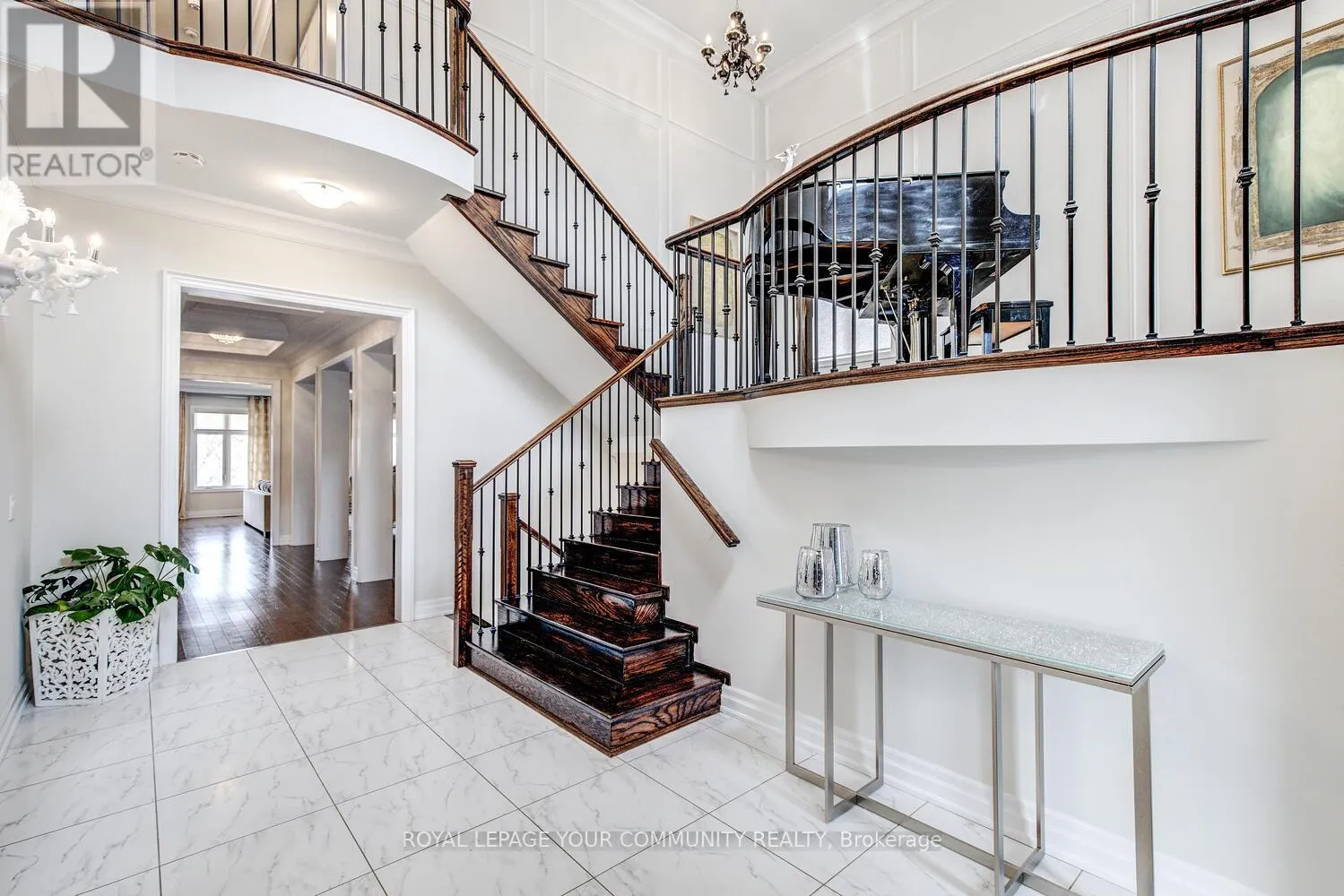 56 RIA COURT