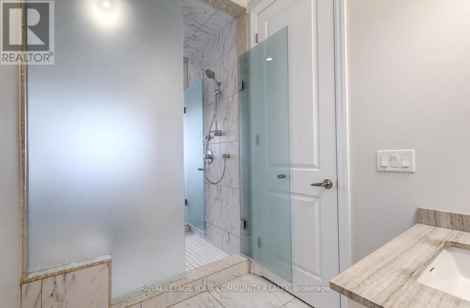 56 RIA COURT