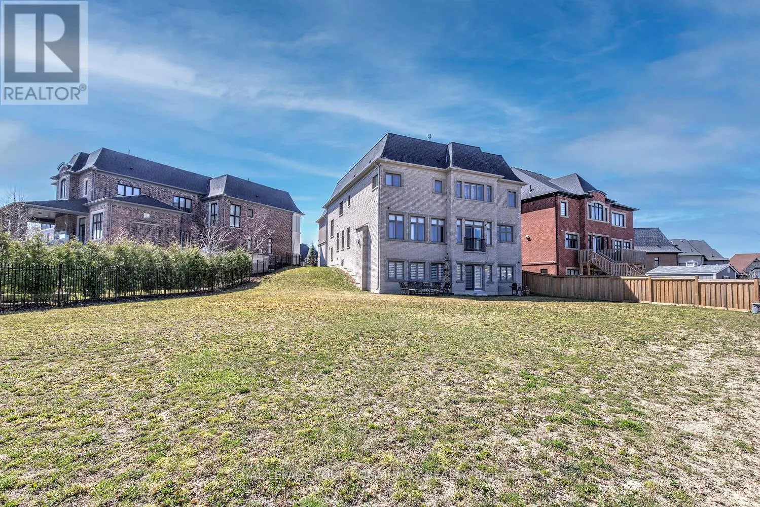 56 RIA COURT
