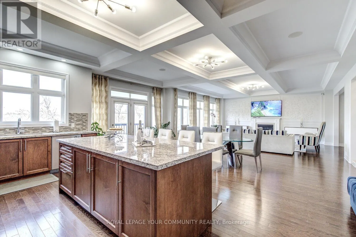 56 RIA COURT