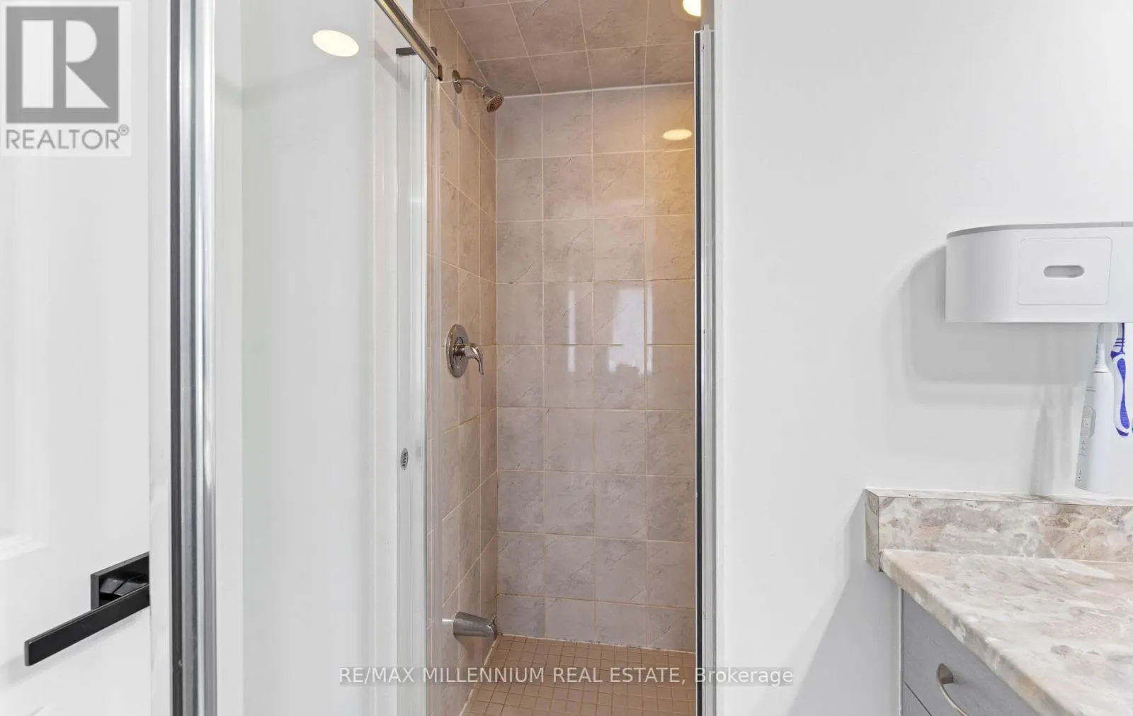 83 CASLEY AVENUE