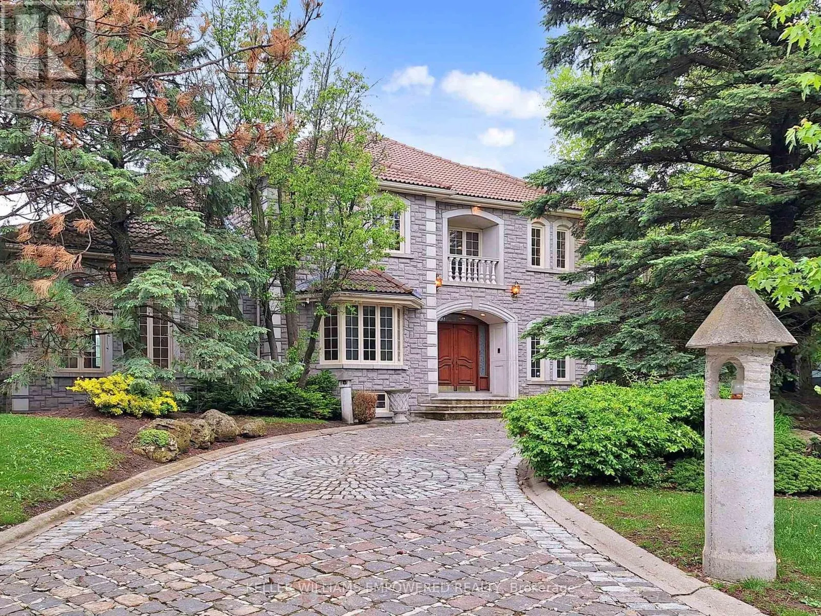 25 QUAIL RUN BOULEVARD