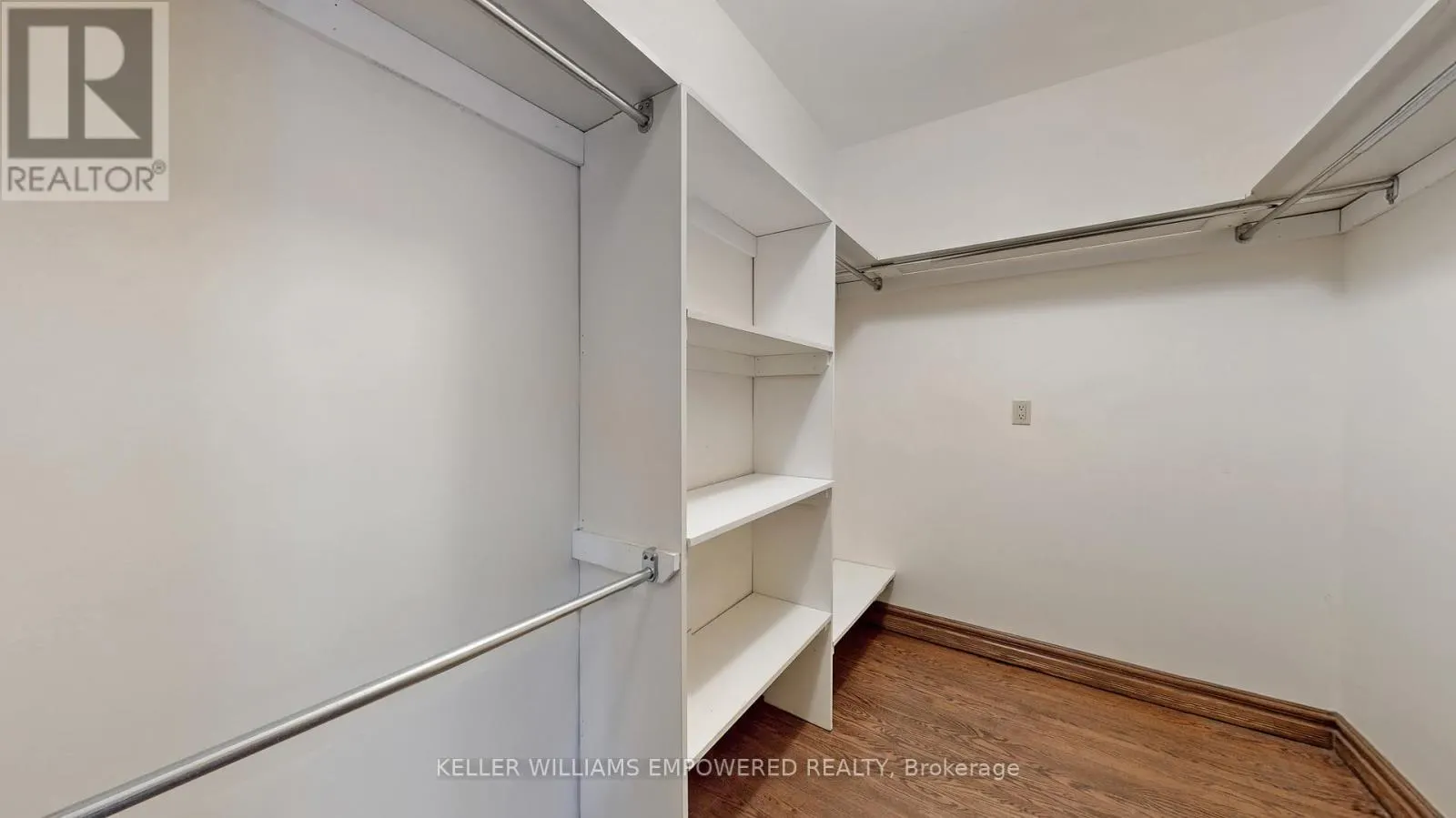 25 QUAIL RUN BOULEVARD