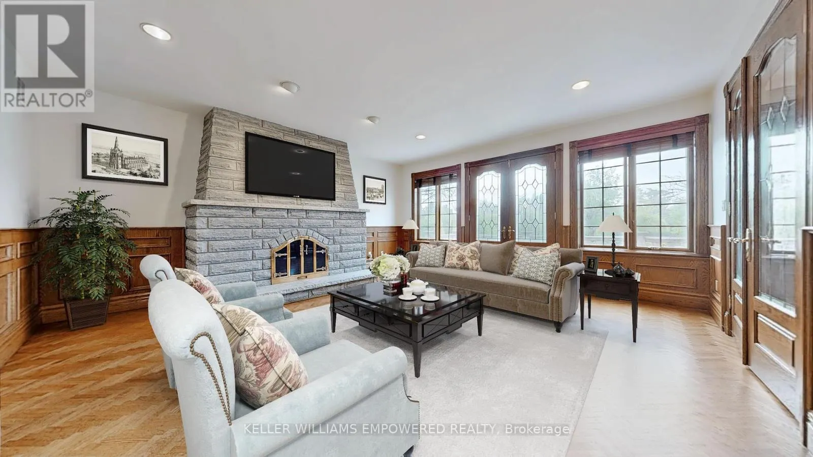 25 QUAIL RUN BOULEVARD