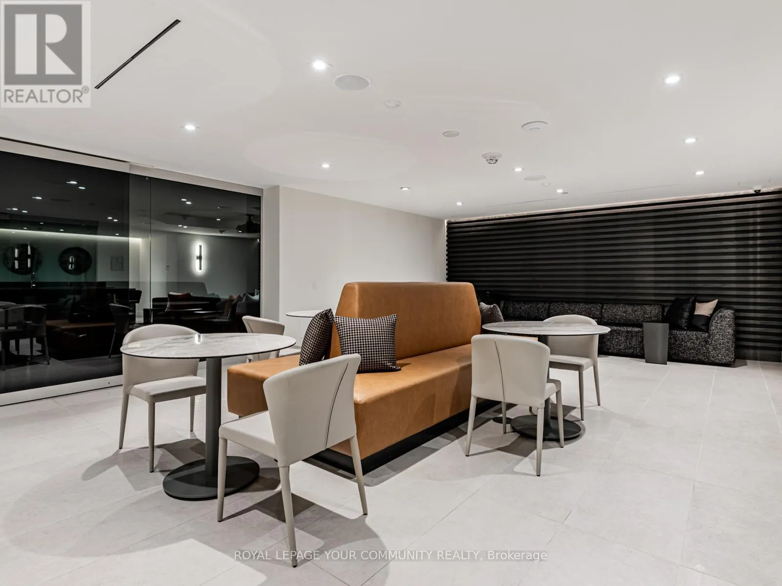 201W - 3 ROSEWATER STREET