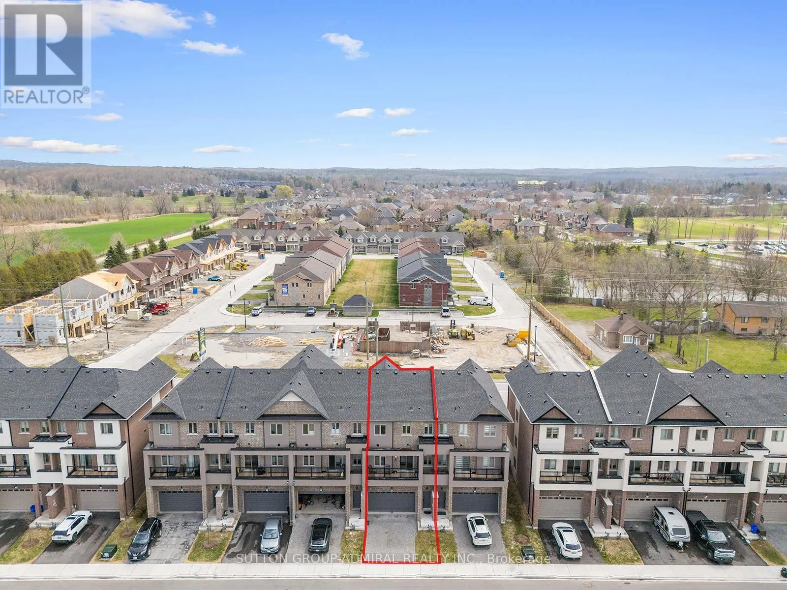 24 ALAN WILLIAMS TRAIL