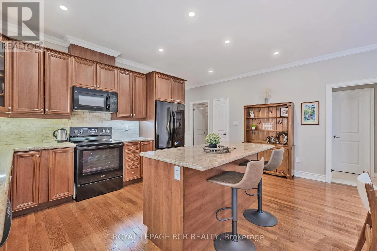 44 FRED BARNARD WAY