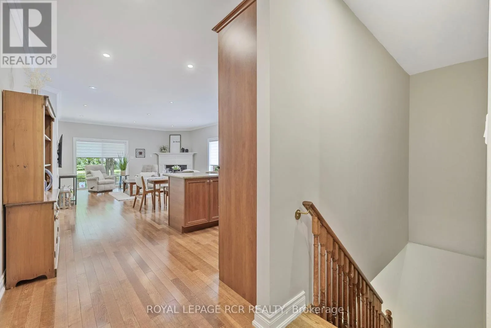 44 FRED BARNARD WAY