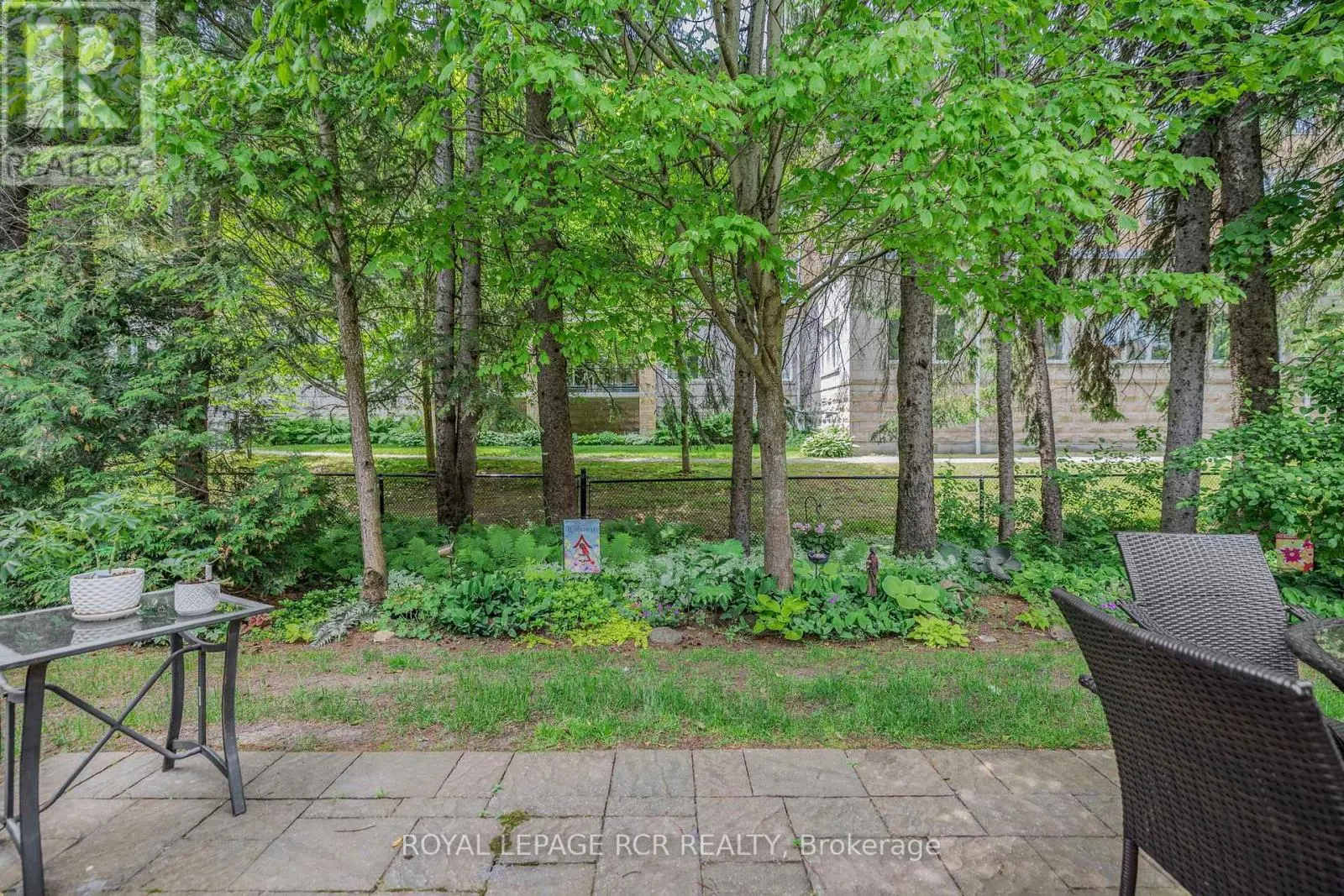 44 FRED BARNARD WAY