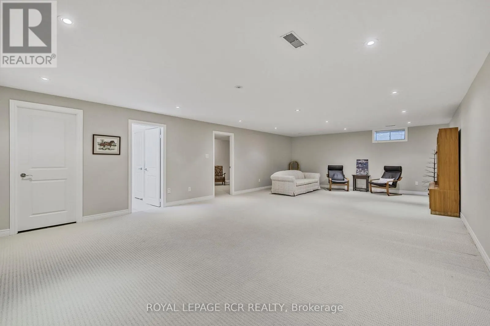 44 FRED BARNARD WAY