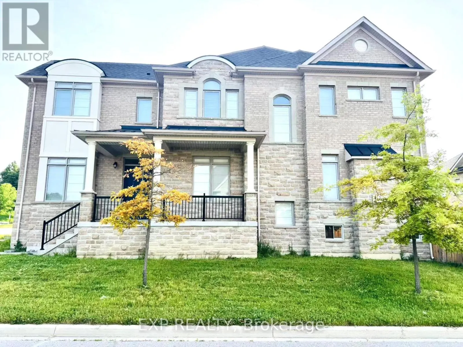 41 WALTER TUNNY CRESCENT