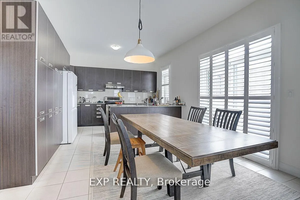 41 WALTER TUNNY CRESCENT