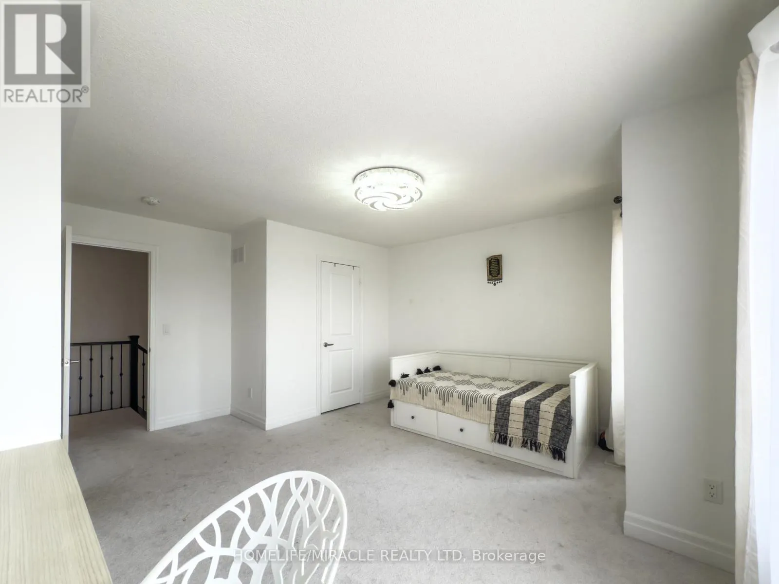 118 FRANK KELLY DRIVE