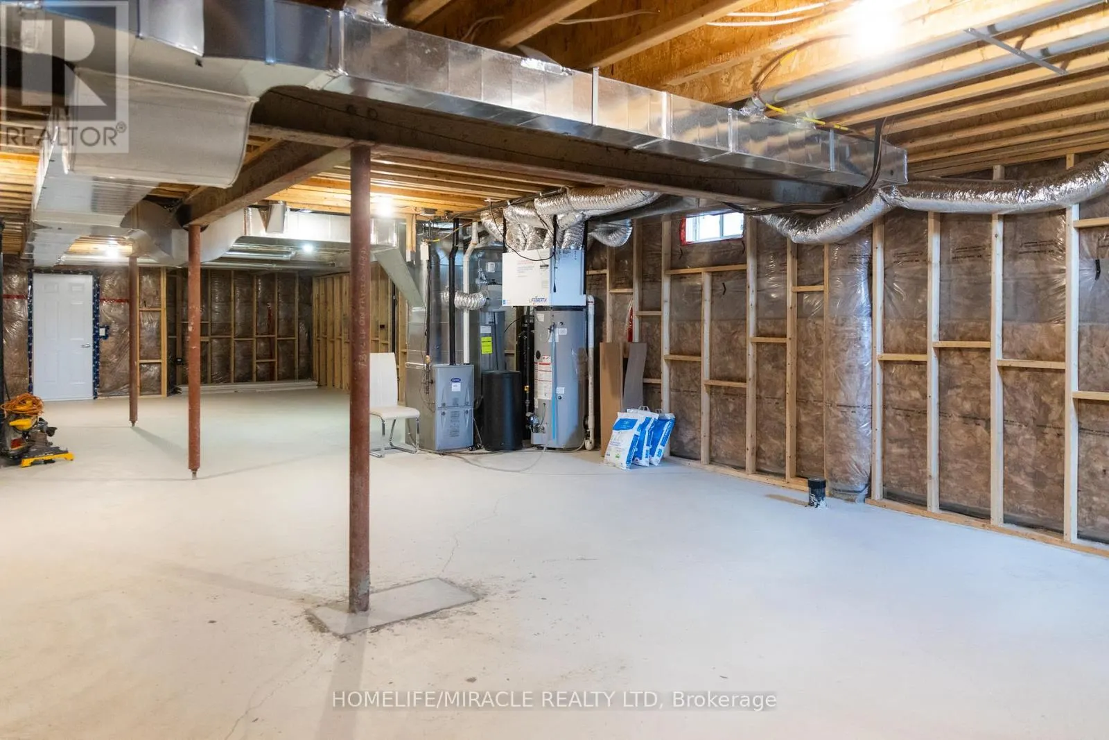 118 FRANK KELLY DRIVE