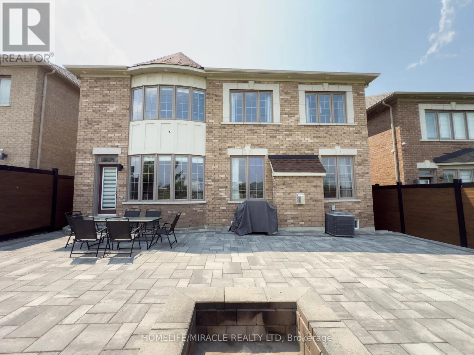 118 FRANK KELLY DRIVE