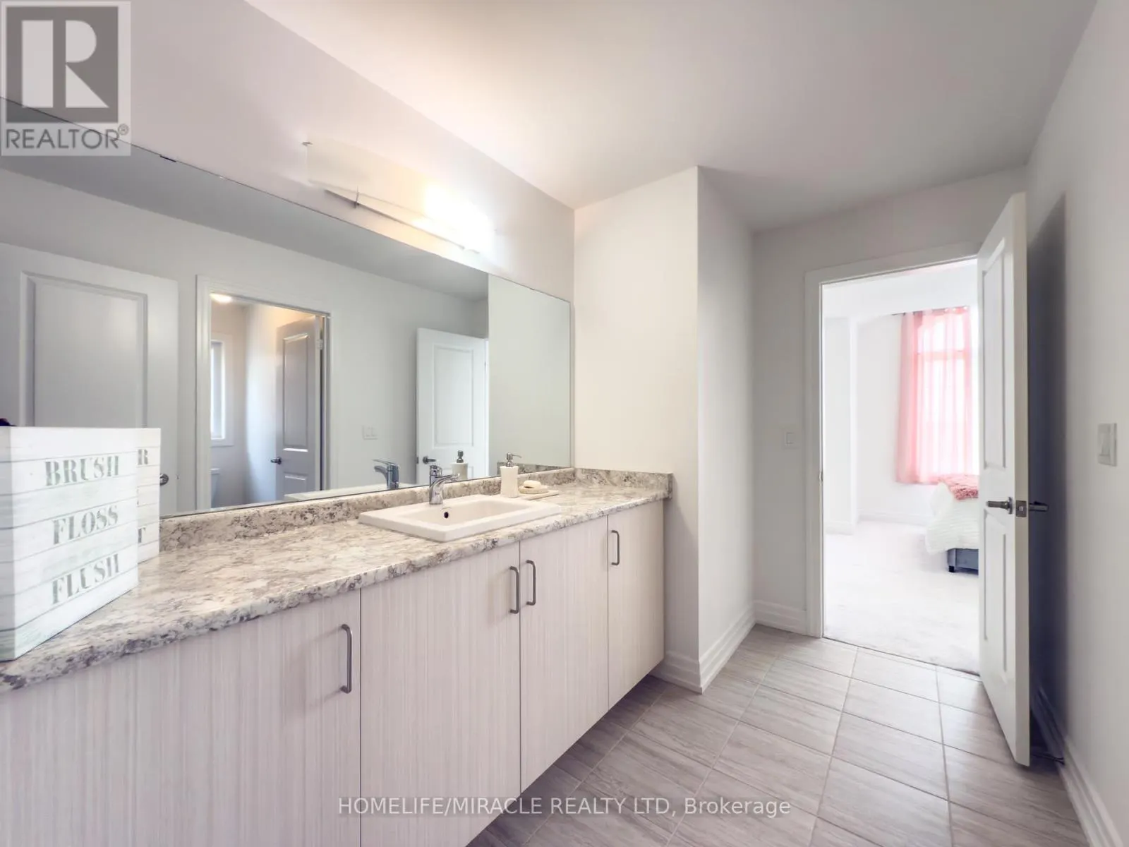 118 FRANK KELLY DRIVE
