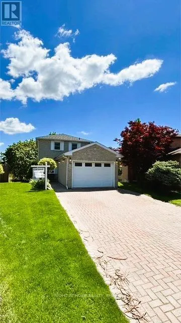 39 ARANKA COURT