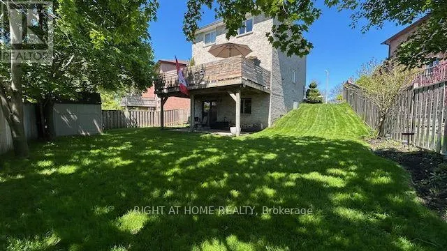 39 ARANKA COURT