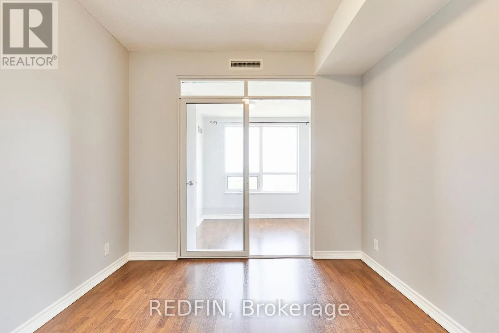 1016 - 9235 JANE STREET