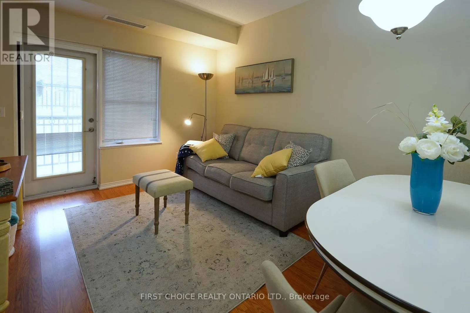 101 - 9973 KEELE STREET