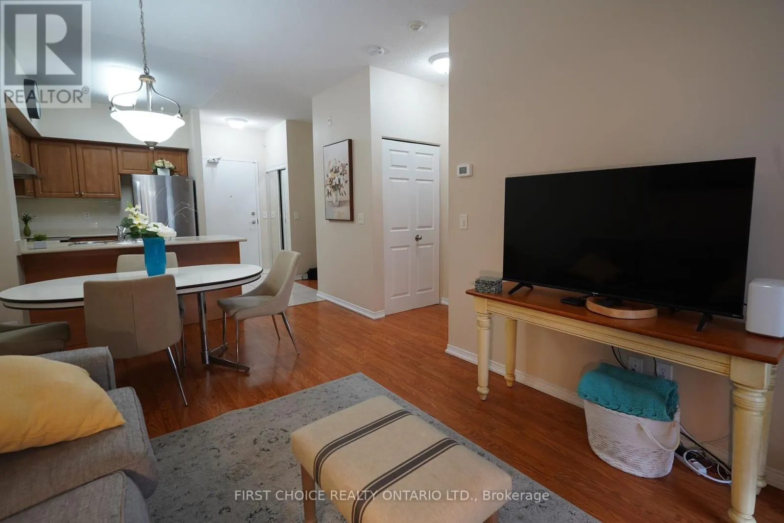 101 - 9973 KEELE STREET