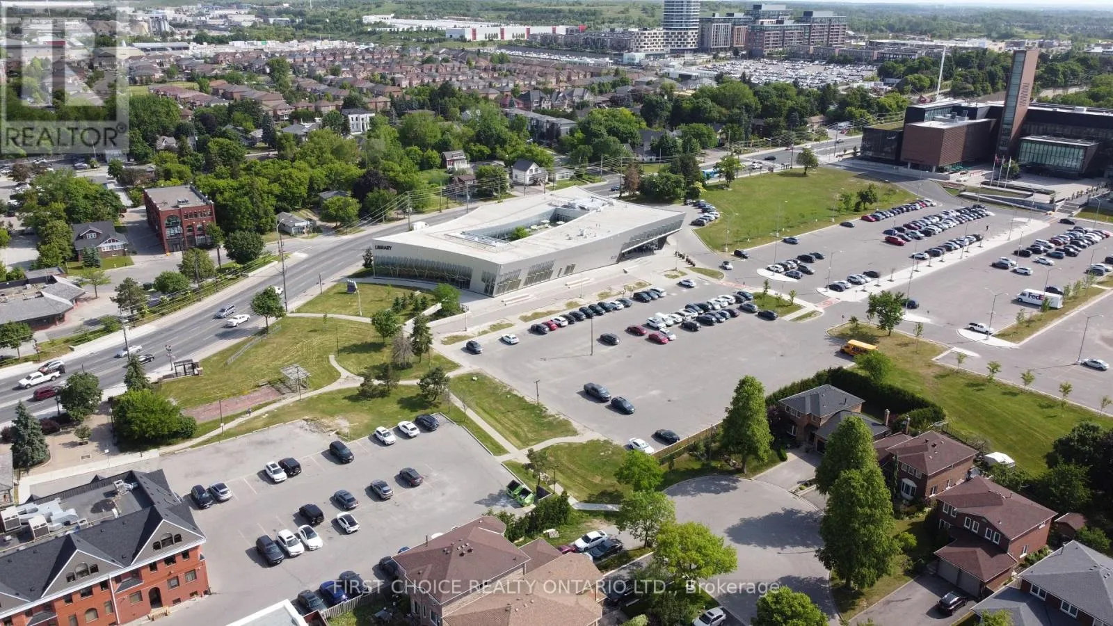 101 - 9973 KEELE STREET