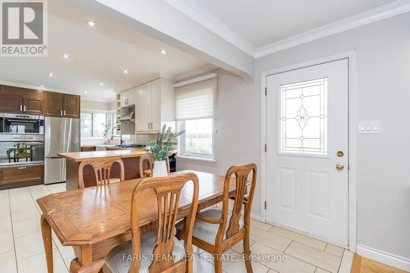 2088 KILLARNEY BEACH ROAD