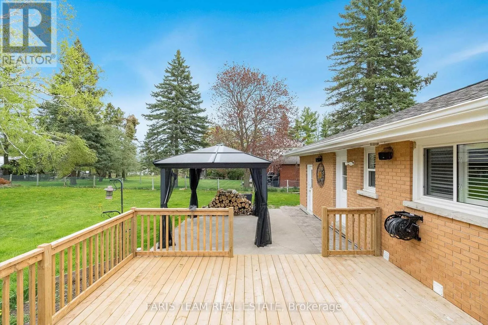 2088 KILLARNEY BEACH ROAD