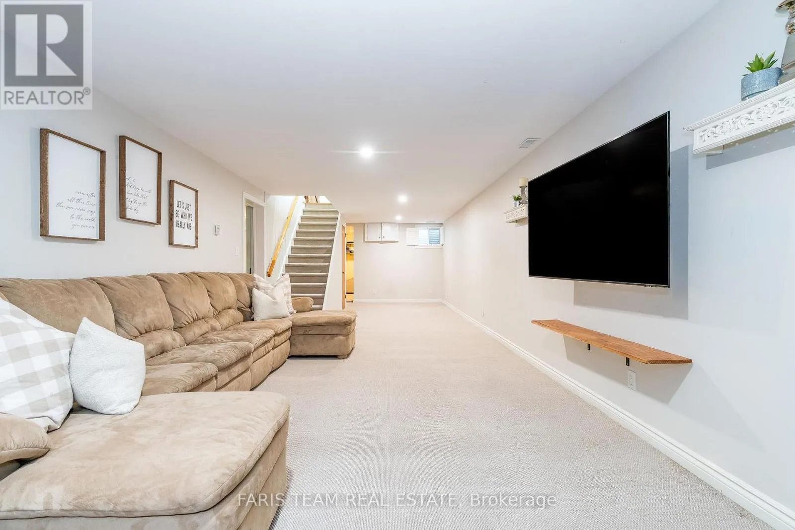 2088 KILLARNEY BEACH ROAD