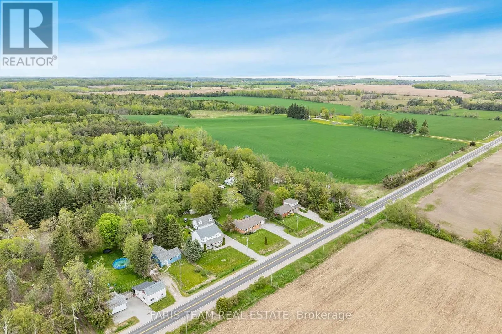 2088 KILLARNEY BEACH ROAD