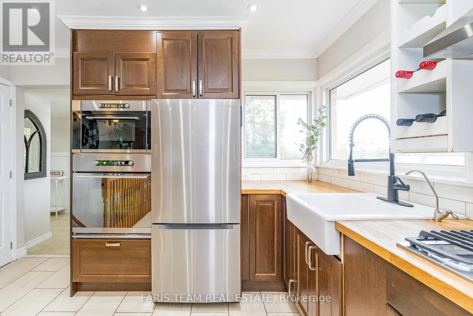 2088 KILLARNEY BEACH ROAD