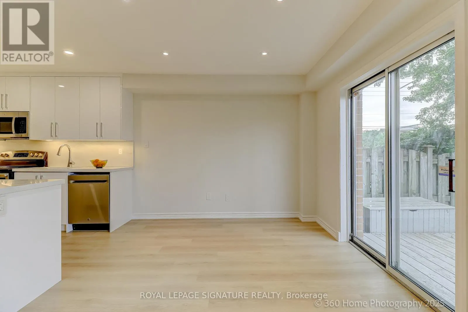 135 KELSO CRESCENT