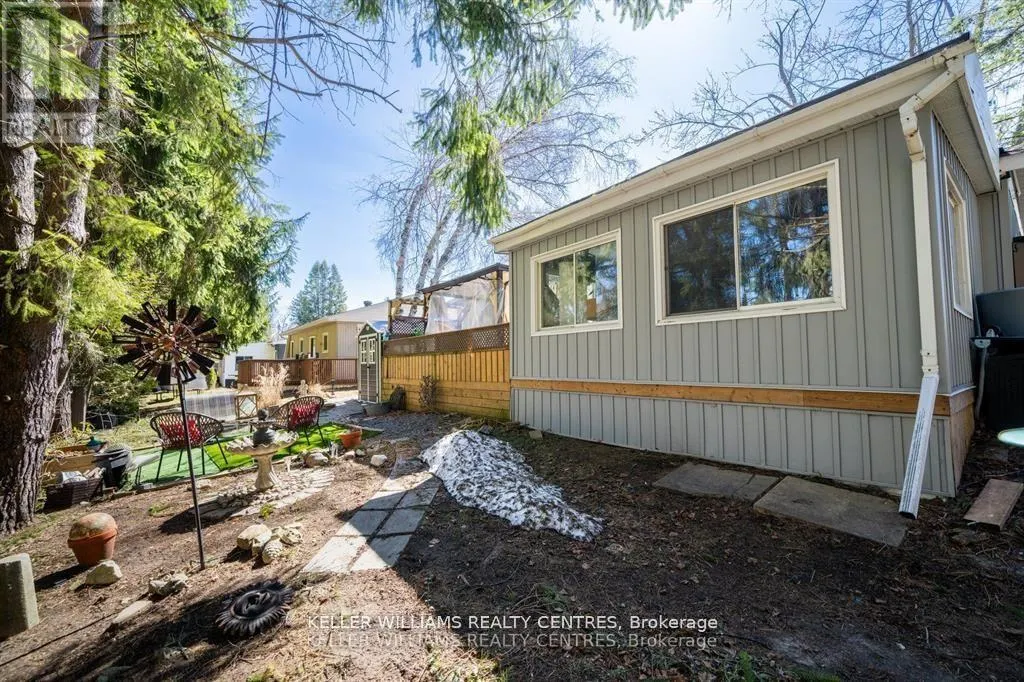 18 CHERRYWOOD LANE