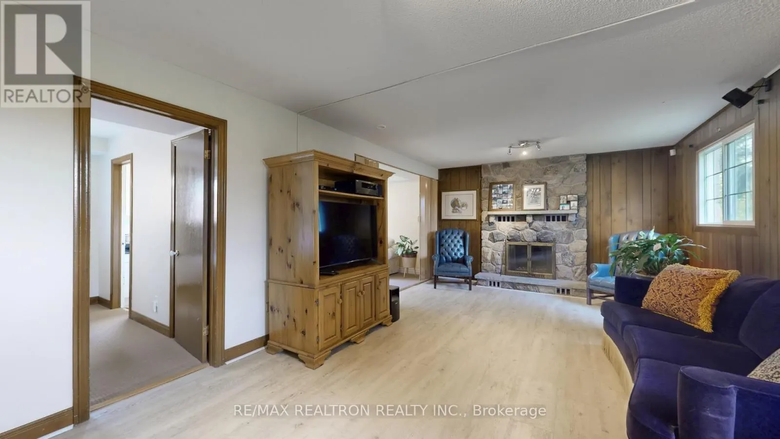 2521 MT ALBERT ROAD