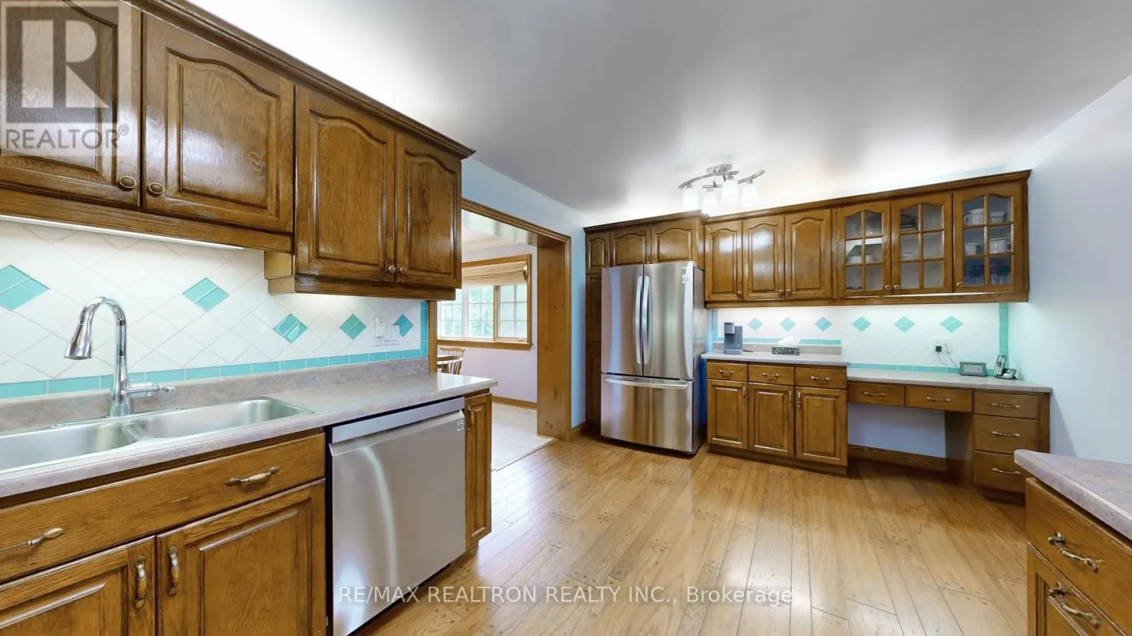 2521 MT ALBERT ROAD