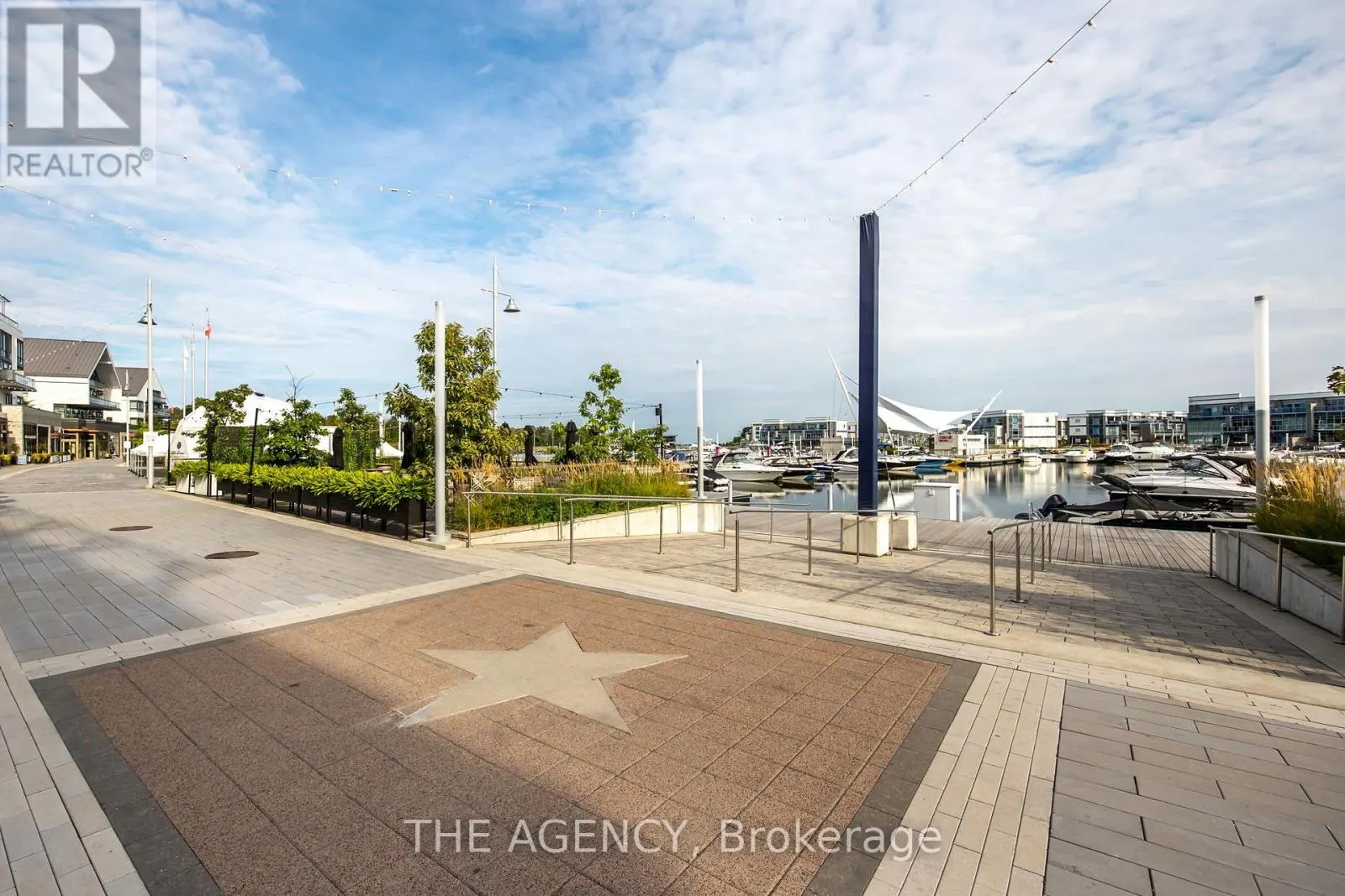 G36 - 415 SEA RAY AVENUE