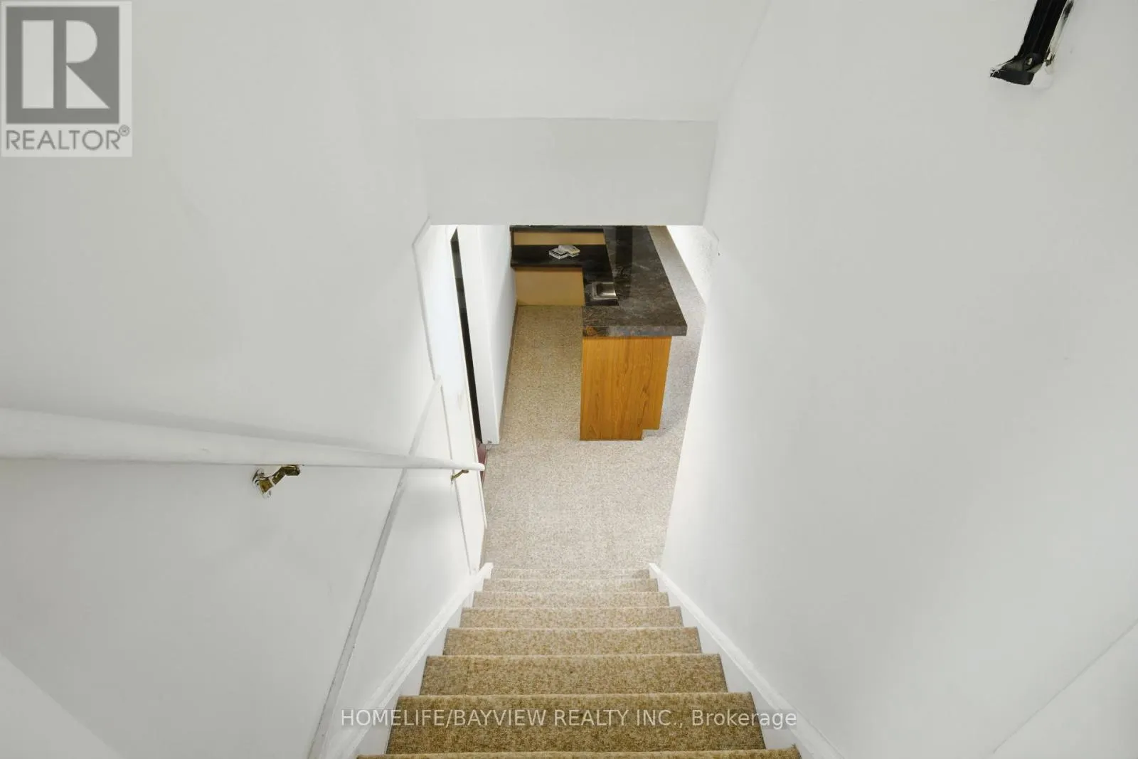 41 SUNNYWOOD CRESCENT