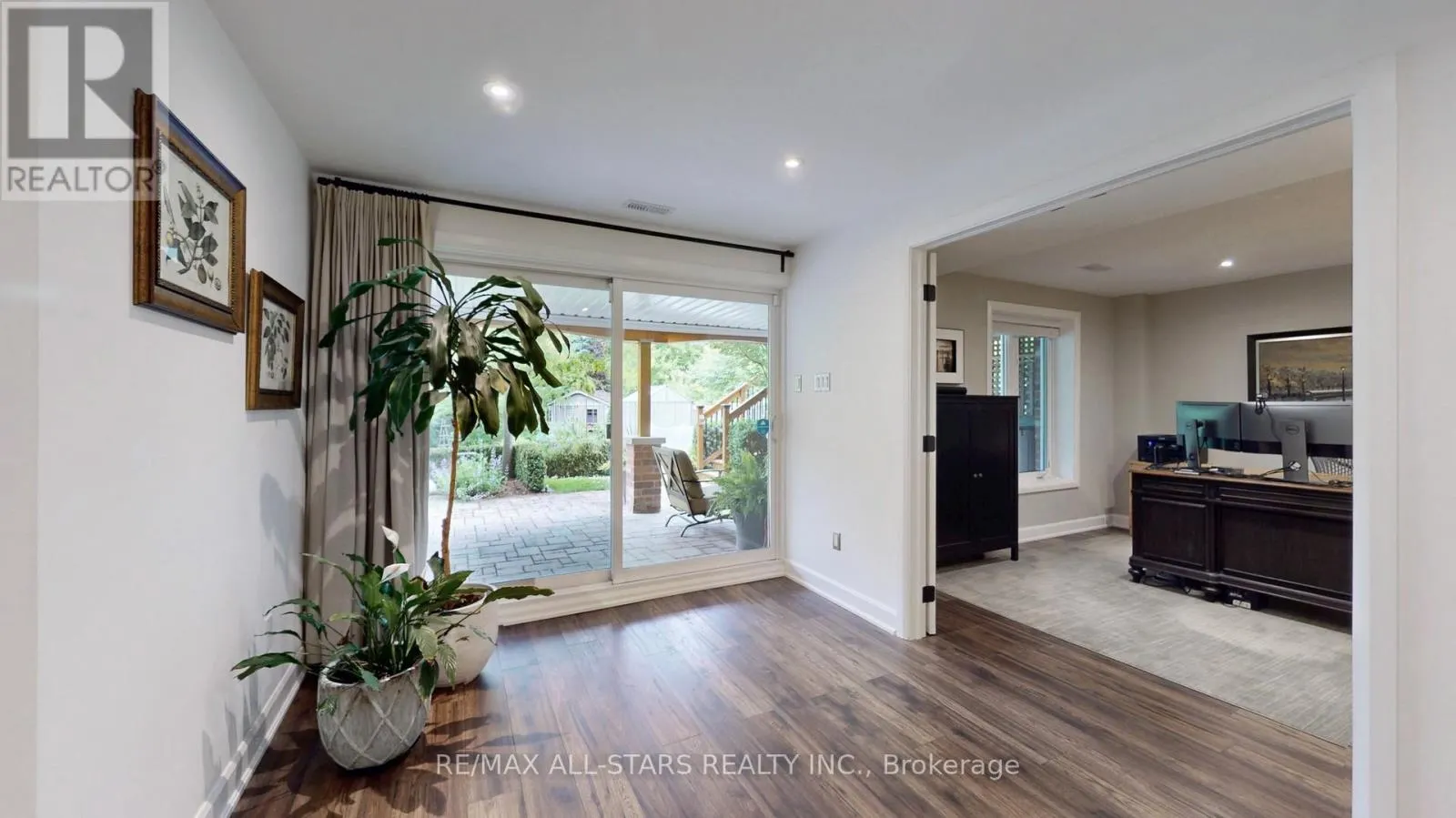 94 CAMPBELL DRIVE S
