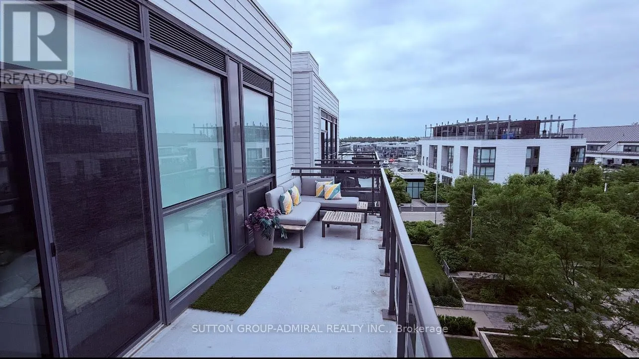 C420 - 301 SEA RAY AVENUE