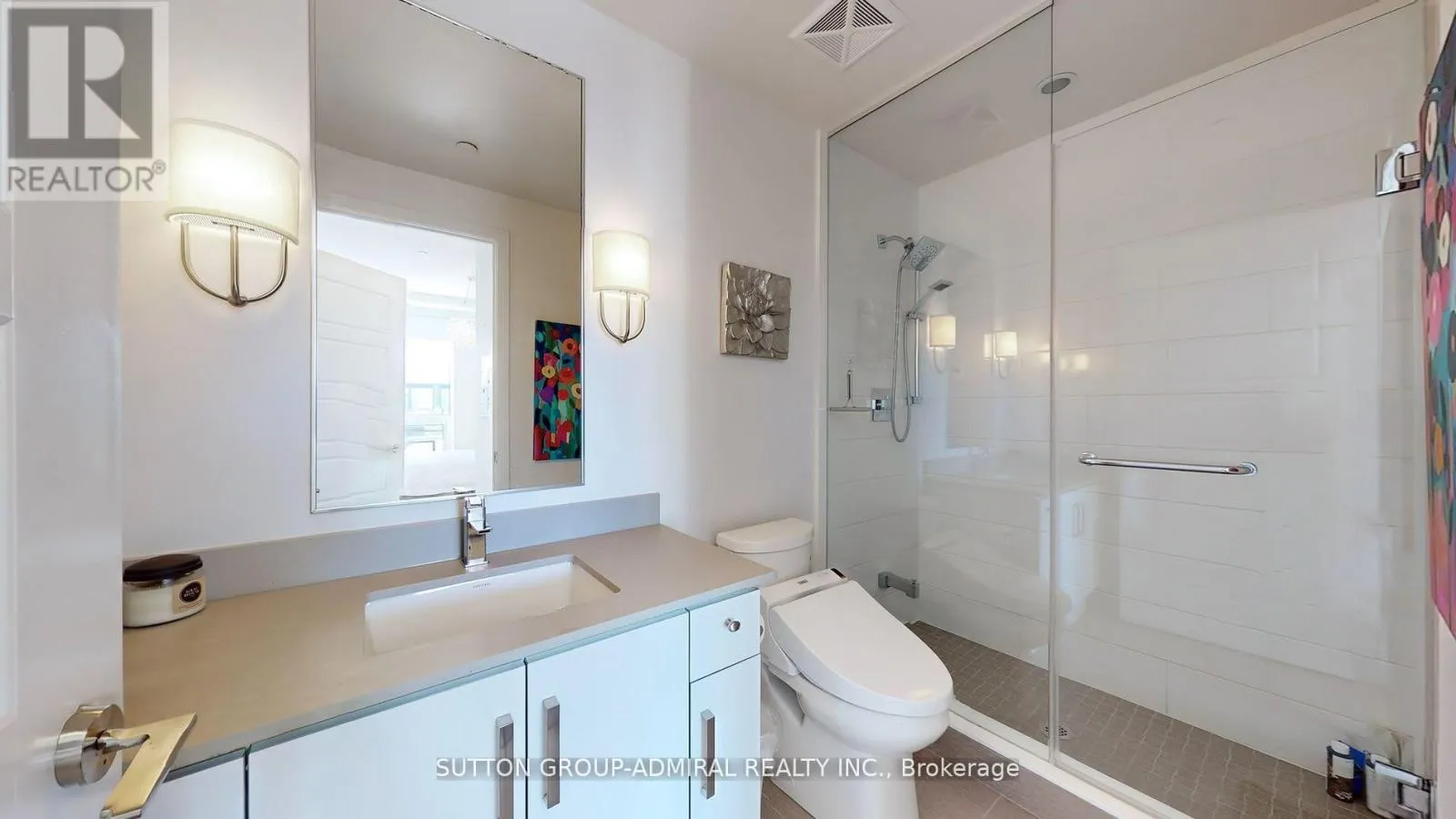 C420 - 301 SEA RAY AVENUE