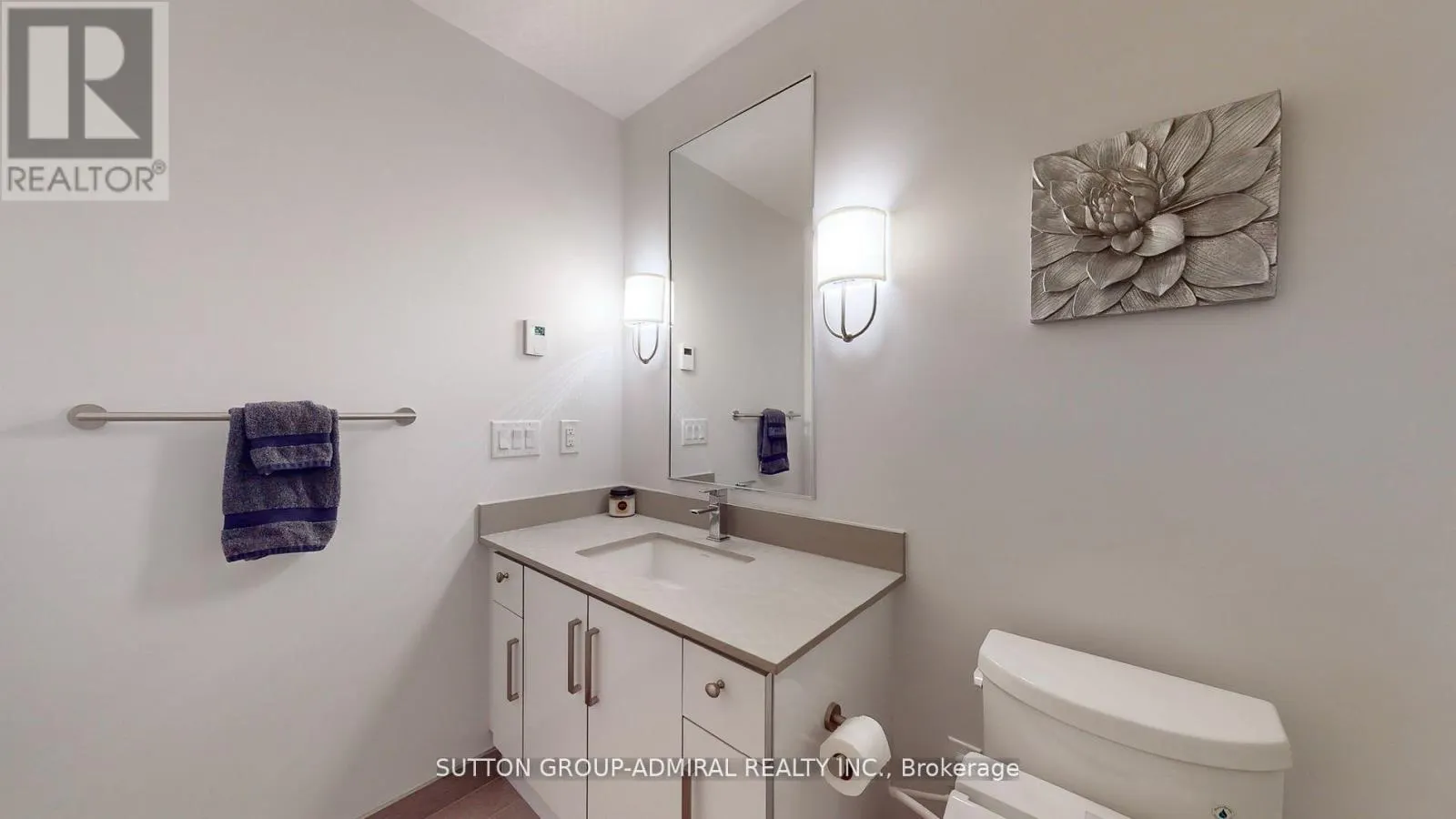 C420 - 301 SEA RAY AVENUE